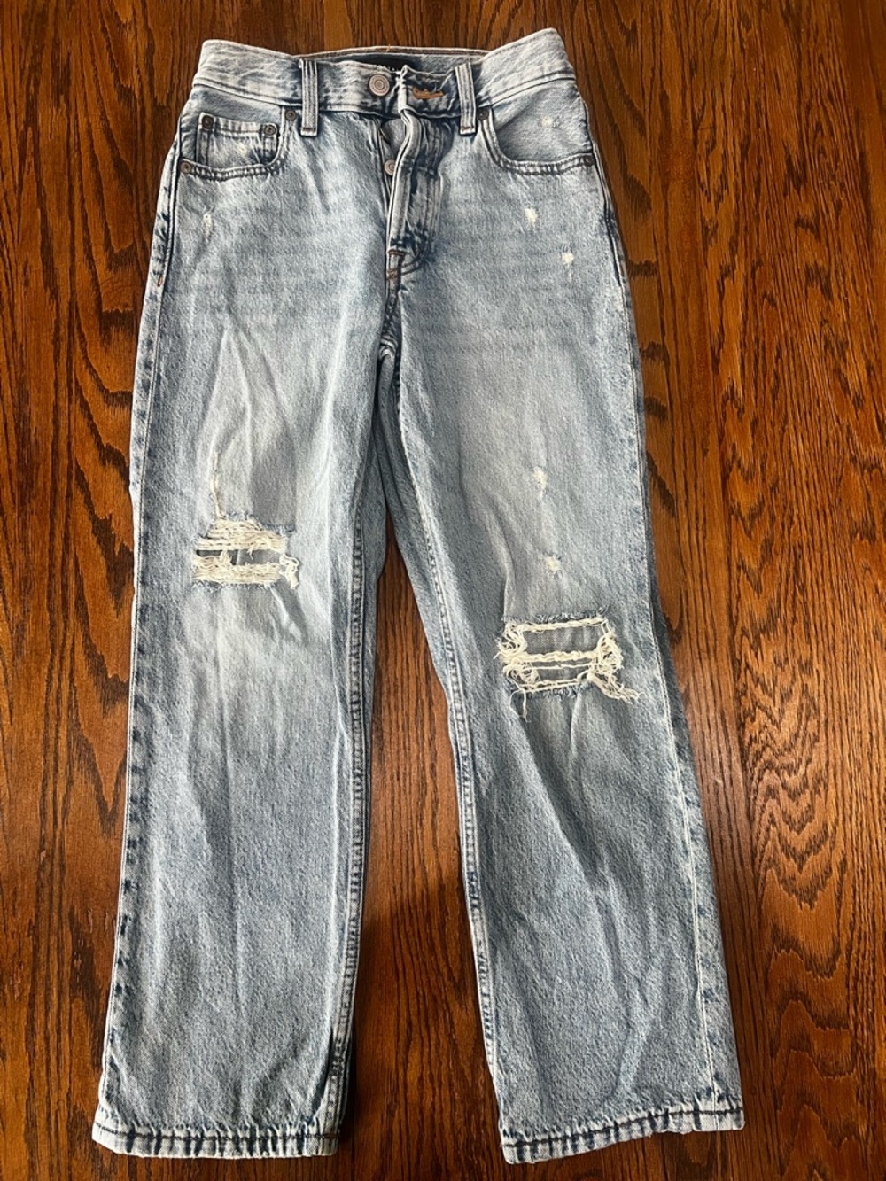 Aeropostale Light Blue High-Rise Distressed Women's Jeans